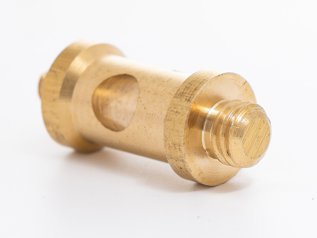 Arcury 1/4"-3/8" Brass Screw Adapter (SA-08)