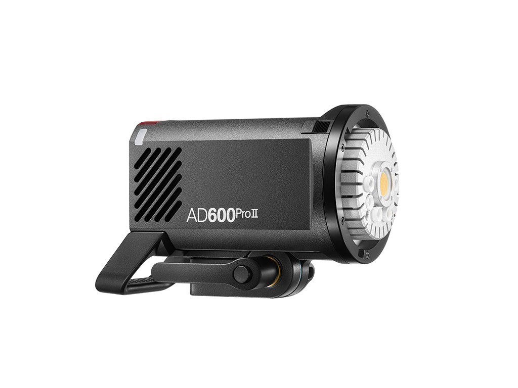 Godox AD600ProII Akülü Paraflaş