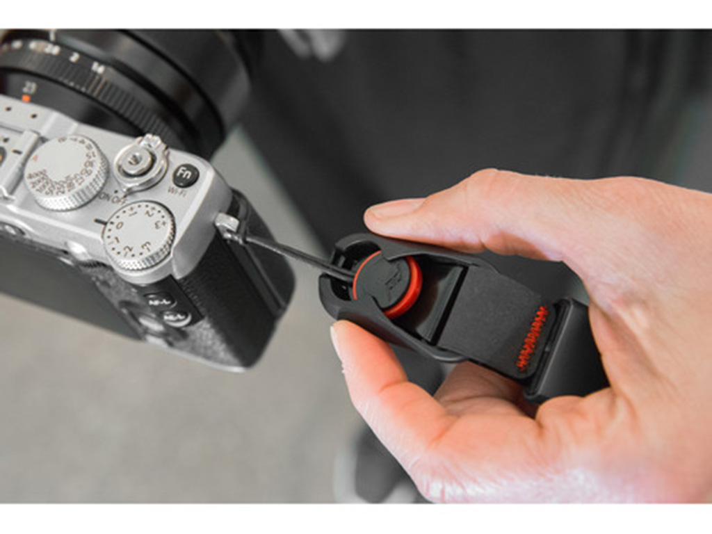 Peak Design Cuff Siyah Bilek Askısı