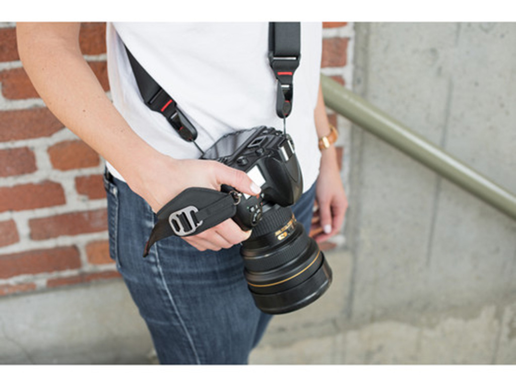 Peak Design Clutch Bilek Askısı