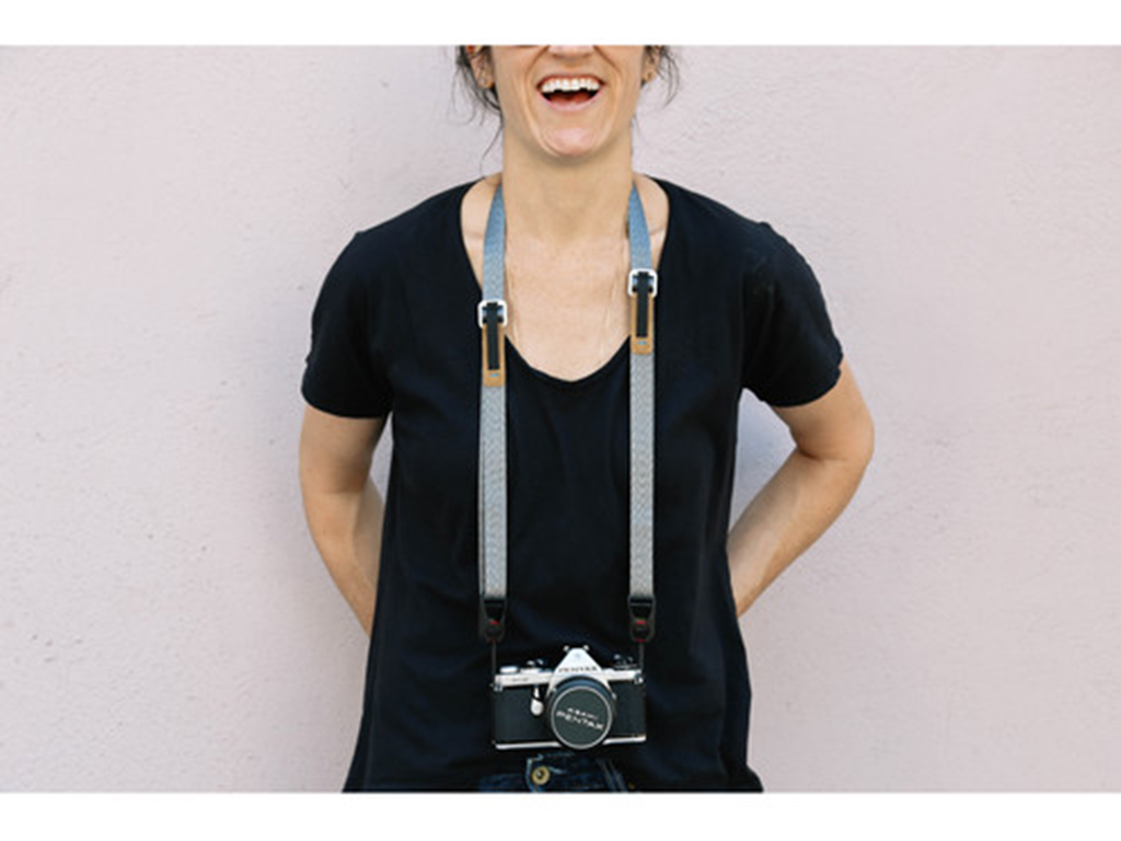 Peak Design Leash Gri Omuz Askısı