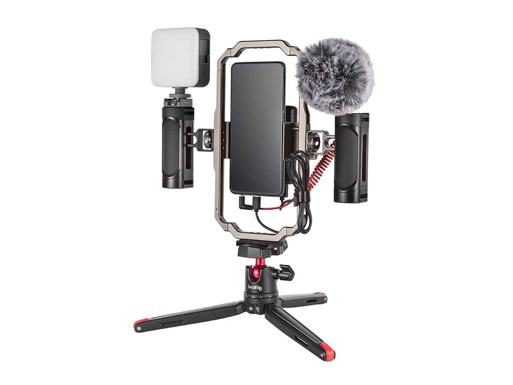SmallRig 3384 Profesyonel Cep Telefonu Yayın Kiti Kafes, Mikrofon, Tripod, Işık