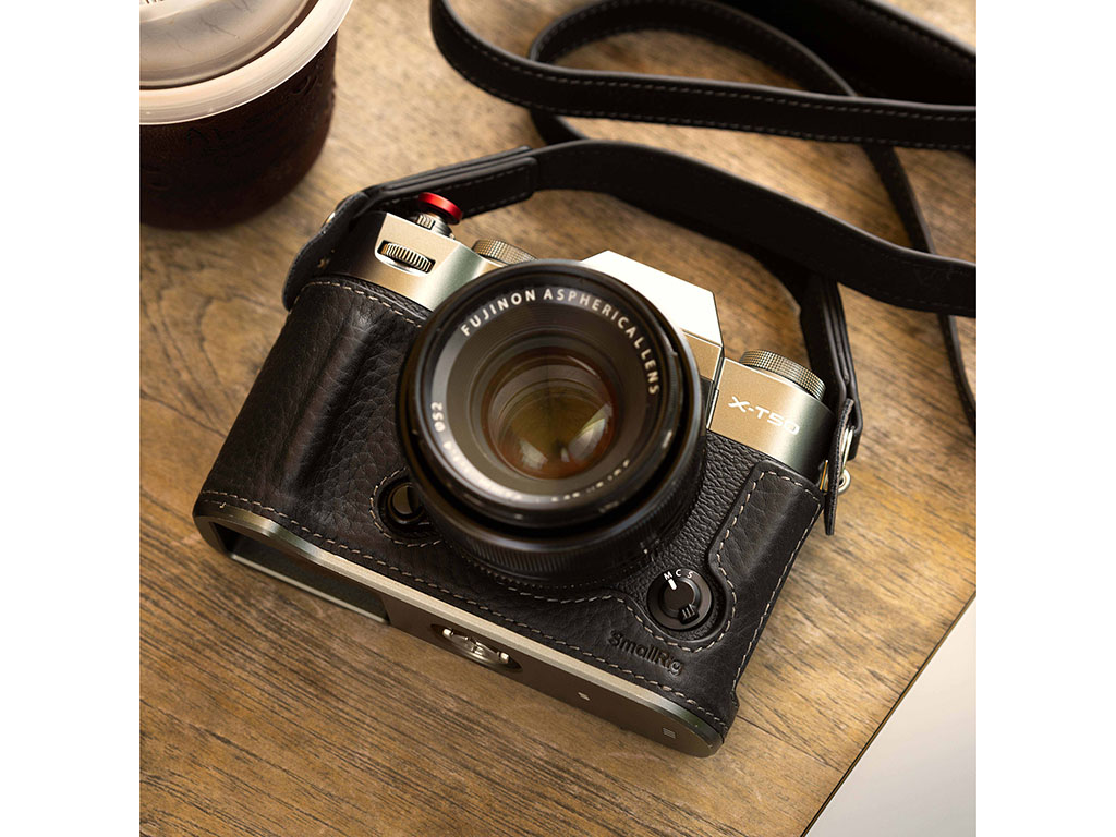 SmallRig 4709 Fujifilm X-T50 Uyumlu Siyah Deri Kılıf