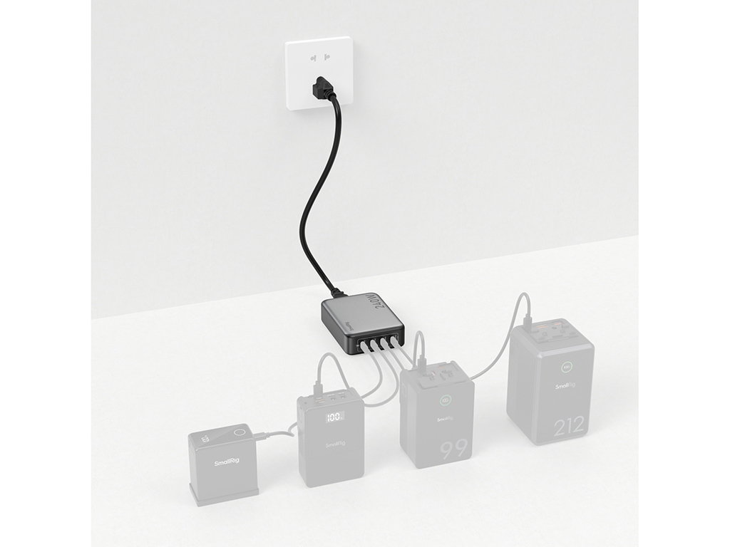 SmallRig 4752 4 adet Type-C Portlu 240W Güç Adaptörü