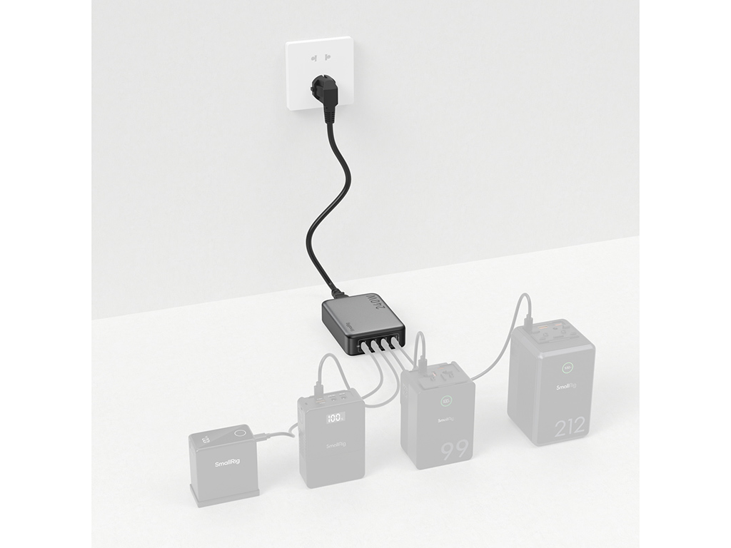 SmallRig 4752 4 adet Type-C Portlu 240W Güç Adaptörü