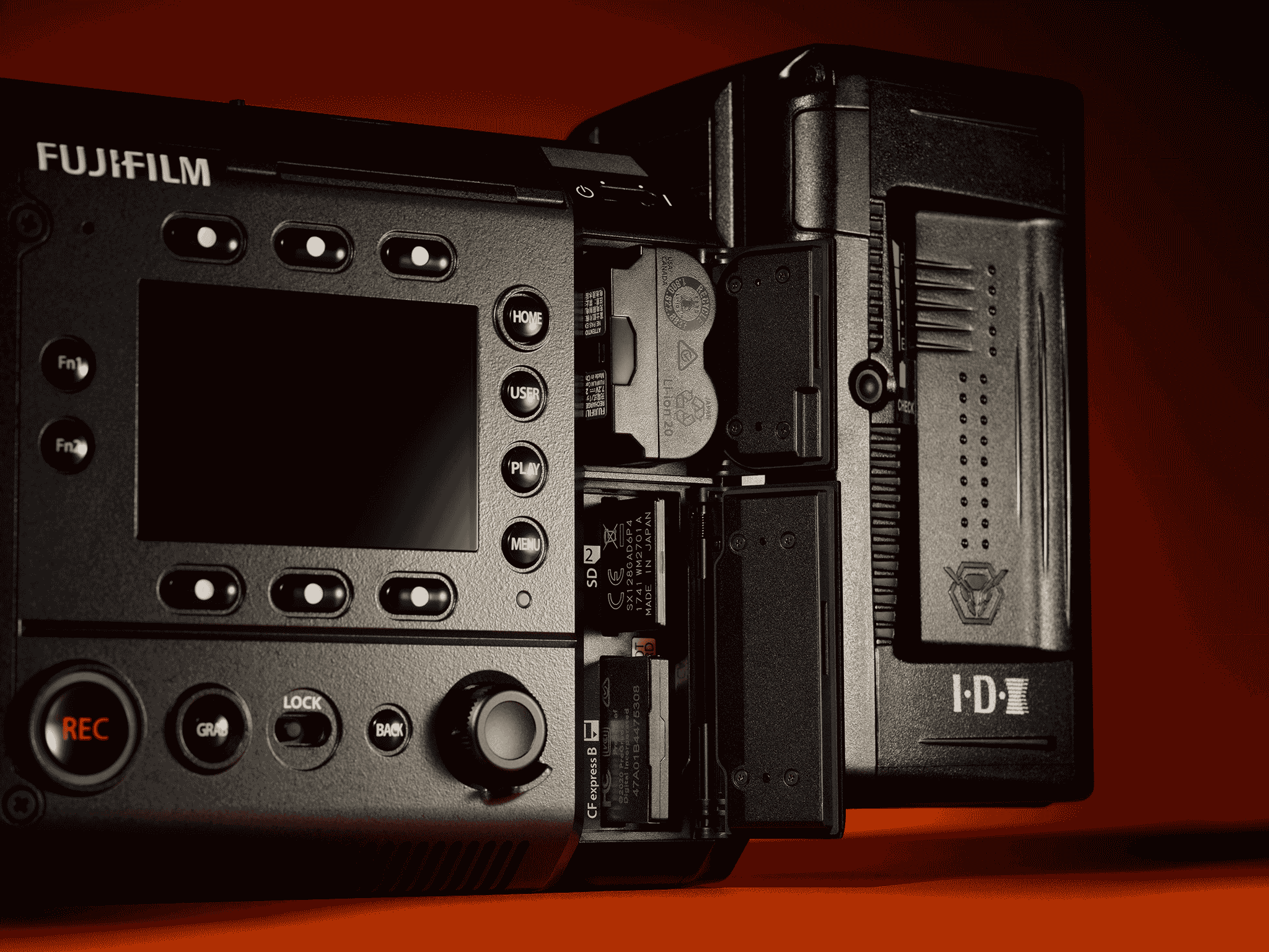 Fujifilm GFX Eterna + GF32-90mm Kit