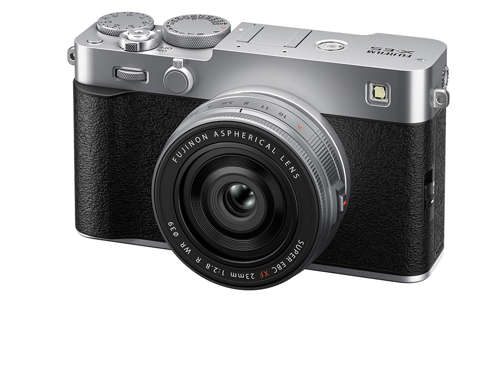 Fujifilm X-E5 Gümüş + XF23mmF2.8 R WR Kit