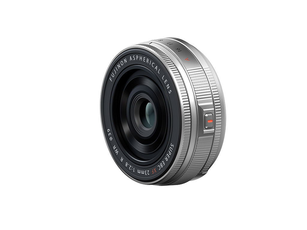 Fujifilm X-E5 Gümüş + XF23mmF2.8 R WR Kit